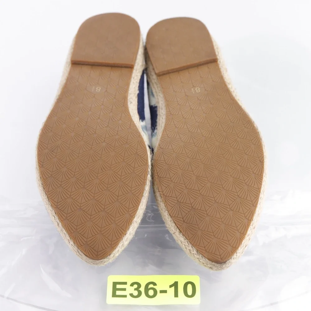 Seychelles Womens Espadrille Flat Size 8.5 Navy Blue White Pointed Slip On Shoes